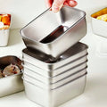 Organize sua cozinha com elegância utilizando o Kit de Potes Herméticos em Aço Inoxidável Mariz Home. Resistente, reutilizável e empilhável, é ideal para conservar alimentos com mais praticidade e higiene.